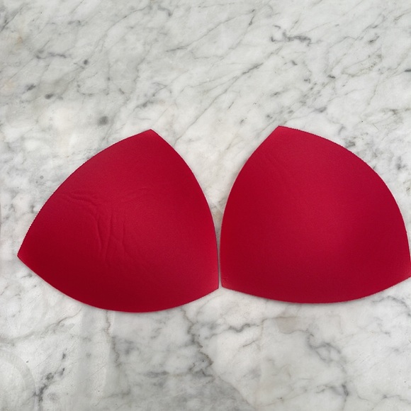 Woman’s sports bra - Picture 6 of 8